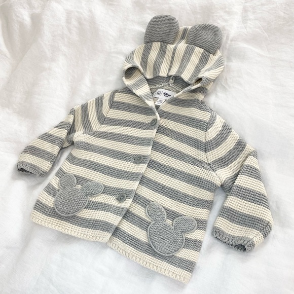 ✨Host Pick✨ Baby Gap Disney Knit Striped Cardigan Jacket - Picture 4 of 9